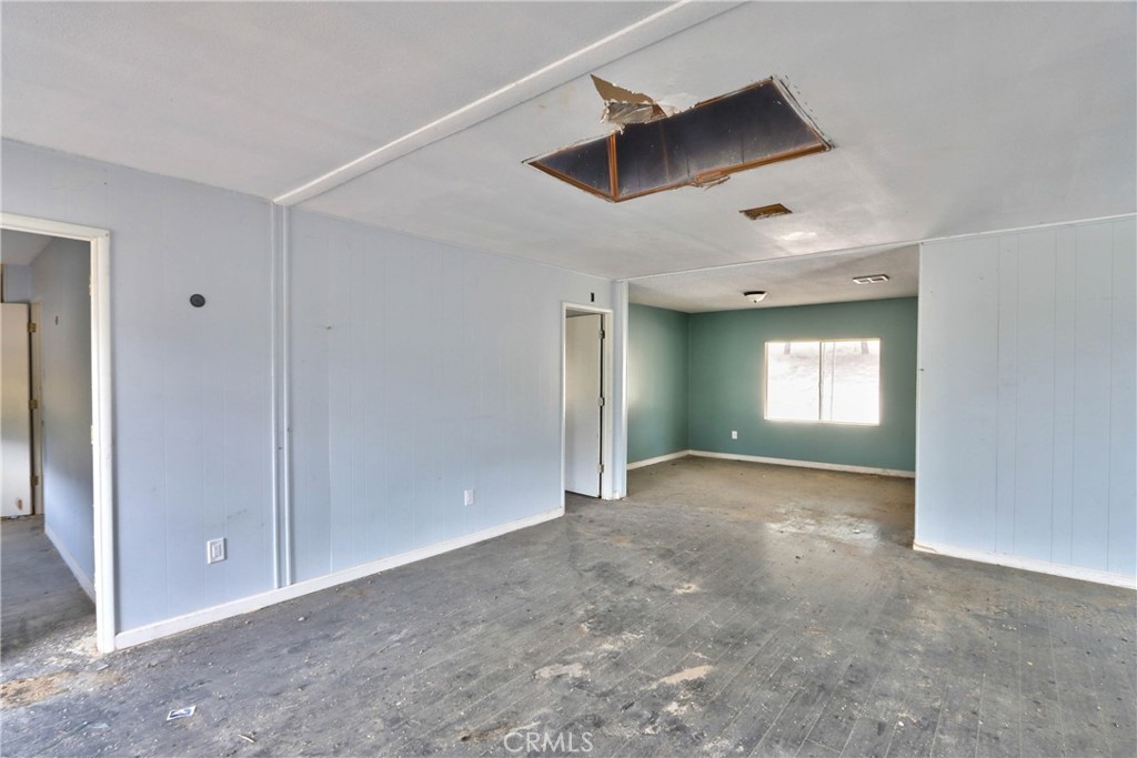 39360 Highway 79 Property Photo 33