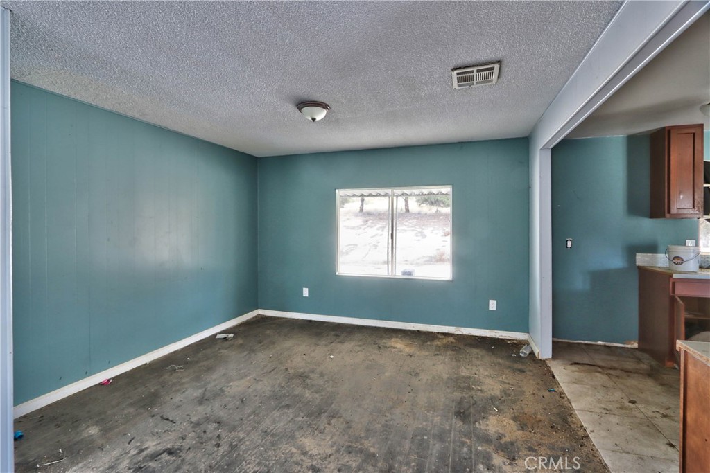 39360 Highway 79 Property Photo 35