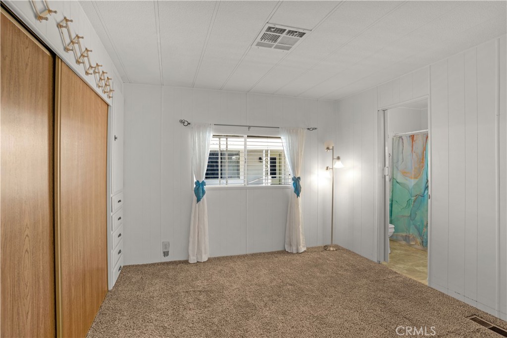 332 N Lyon Avenue 68 Property Photo 13