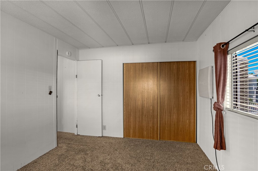 332 N Lyon Avenue 68 Property Photo 20