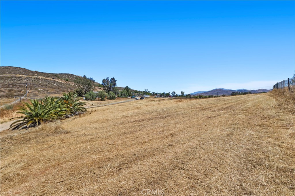 31750 Keller Road Property Photo 4