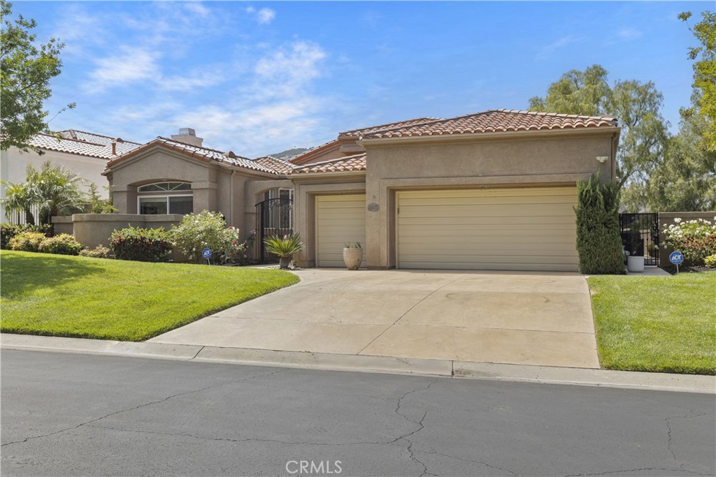 38027 Cherrywood Drive Property Photo 1