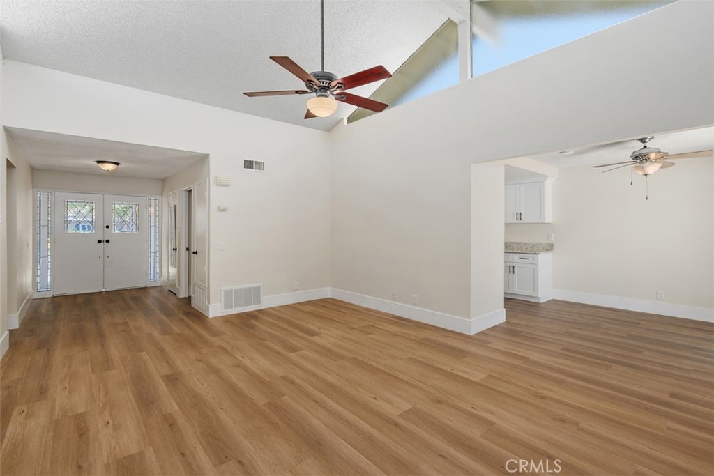 28518 Via Las Flores Property Photo 7