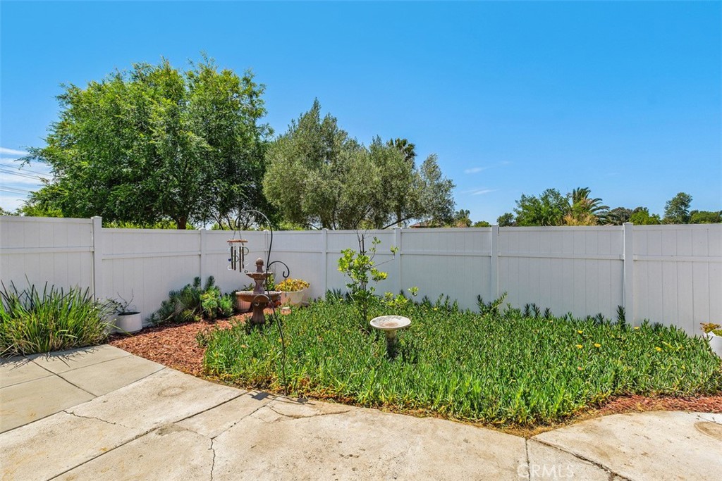 28518 Via Las Flores Property Photo 24