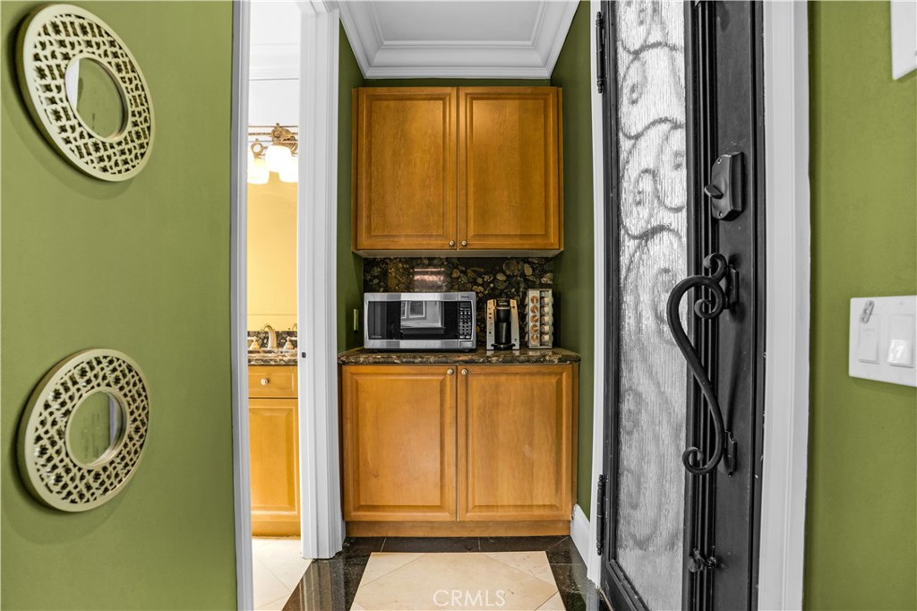 7231 Brandon Court Property Photo 11