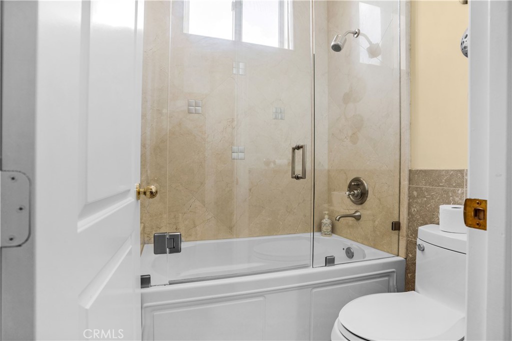 7231 Brandon Court Property Photo 32