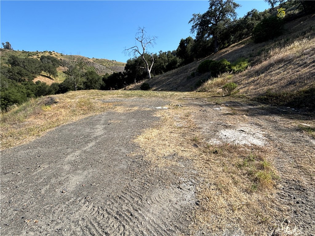 26055 Avenida Del Oro Property Photo 9