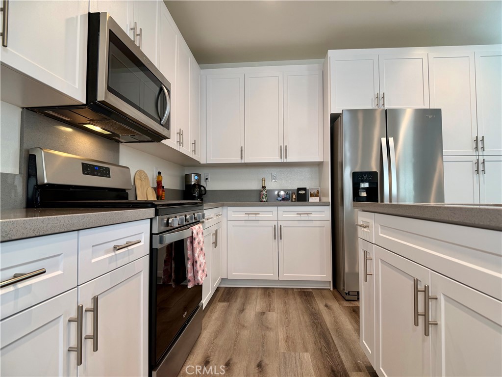16064 Jamie 8 Property Photo 40