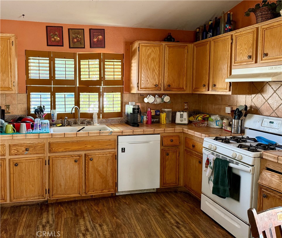 1460 Stratus Property Photo 2