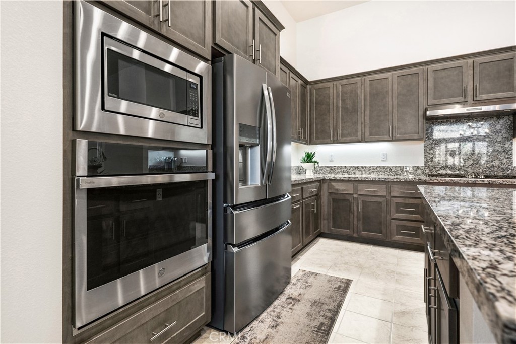 24741 Ganymede Property Photo 10