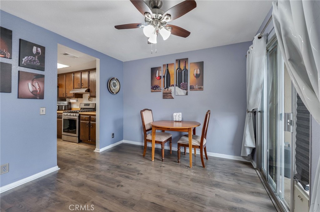 2389 S Reservoir Property Photo 4