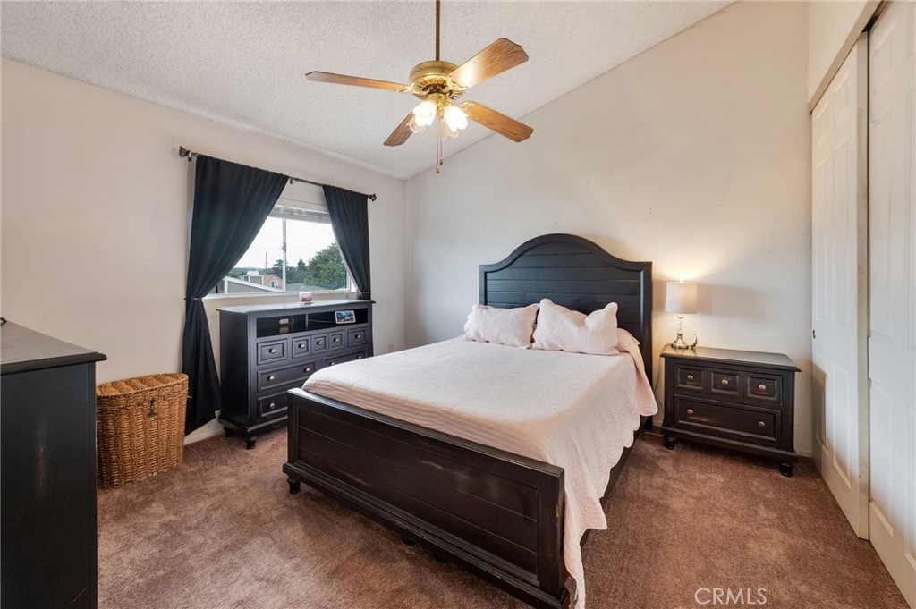 2389 S Reservoir Property Photo 17