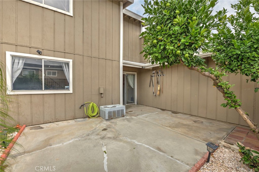 2389 S Reservoir Property Photo 24