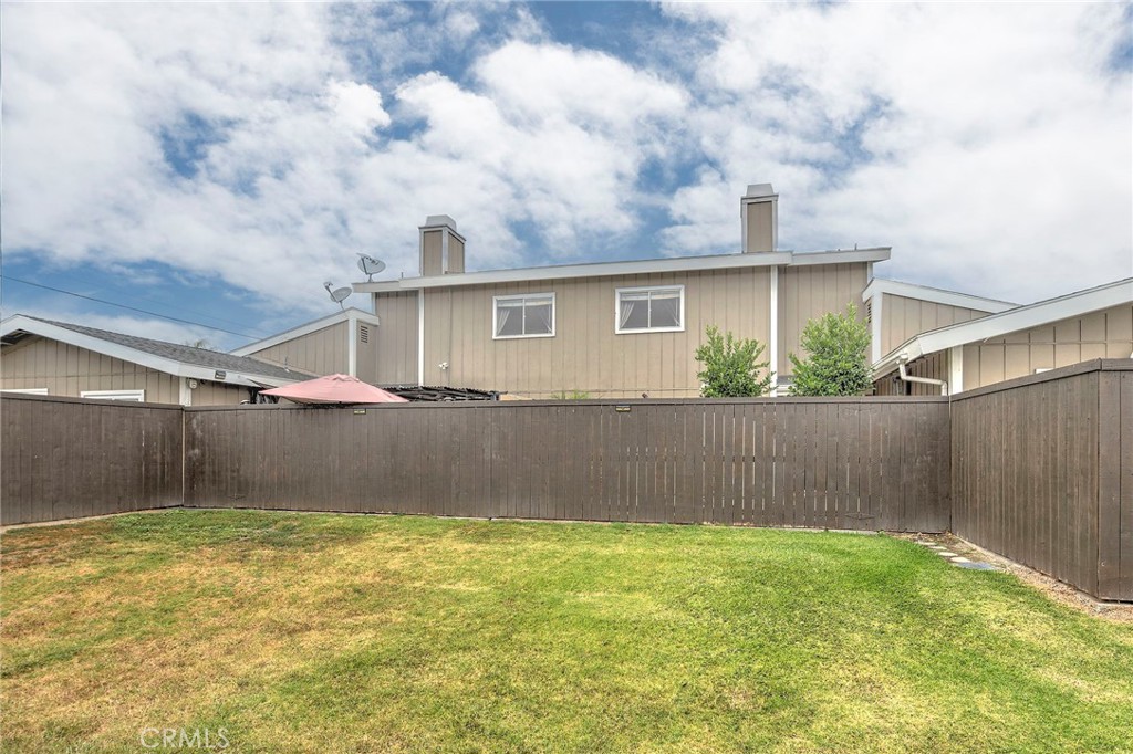 2389 S Reservoir Property Photo 25