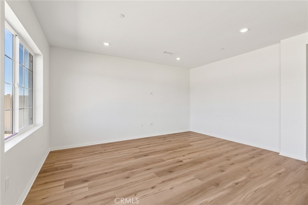 29618 Bluelake Lane Property Photo 5