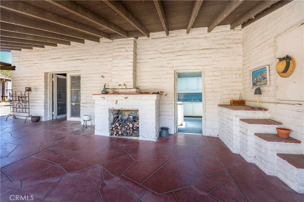 955 Park Avenue Property Photo 11