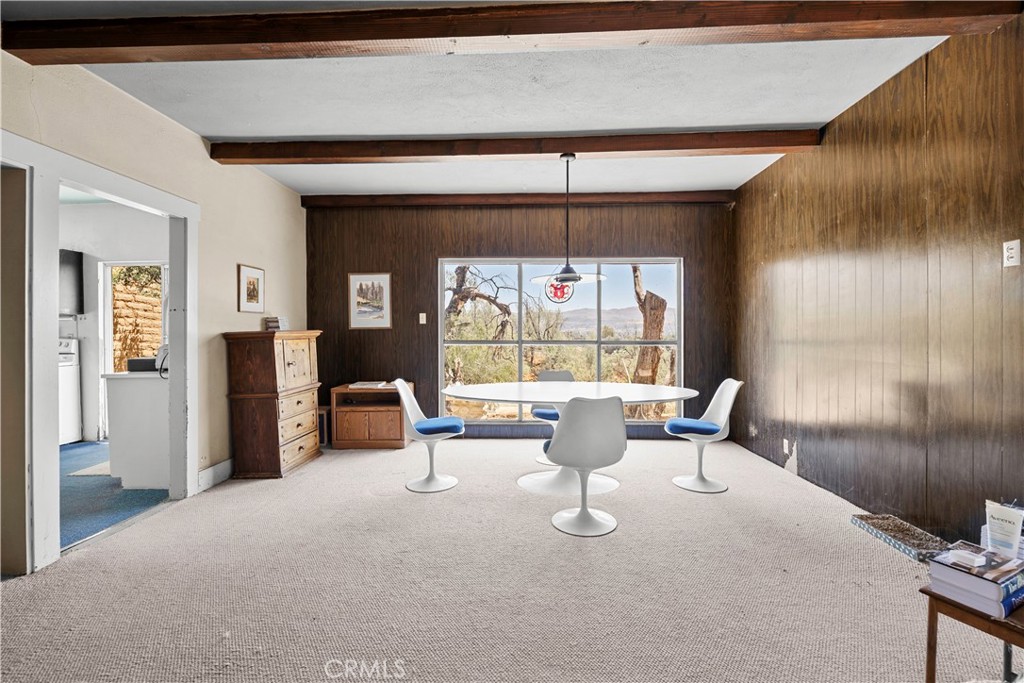 955 Park Avenue Property Photo 17