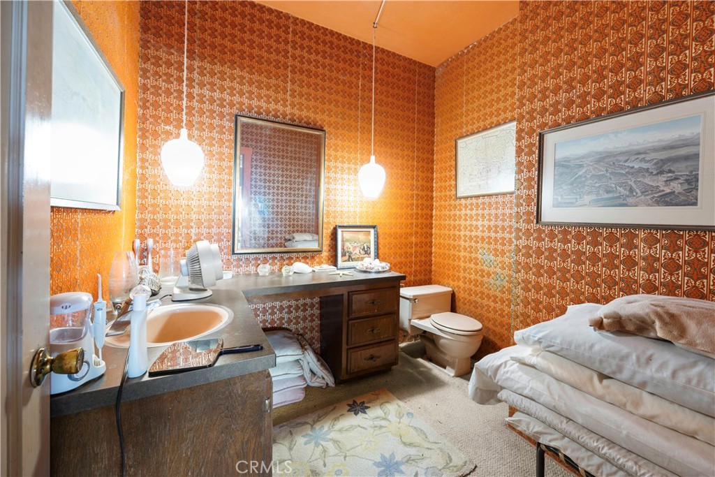 955 Park Avenue Property Photo 24