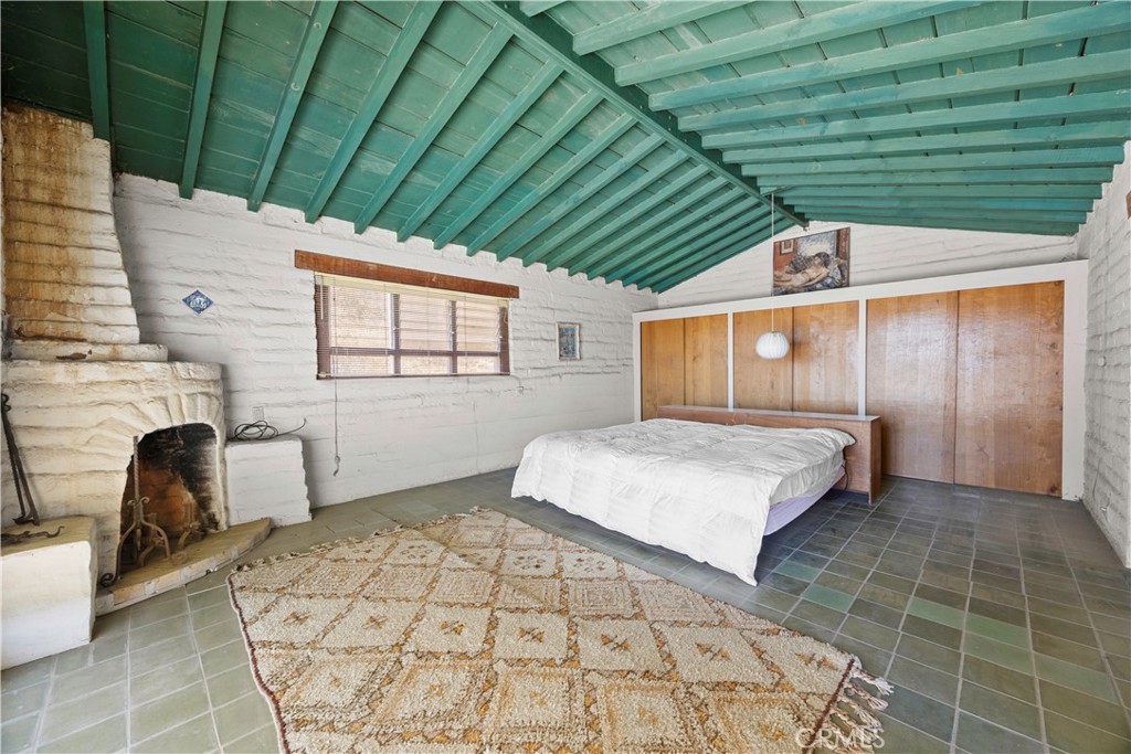 955 Park Avenue Property Photo 36