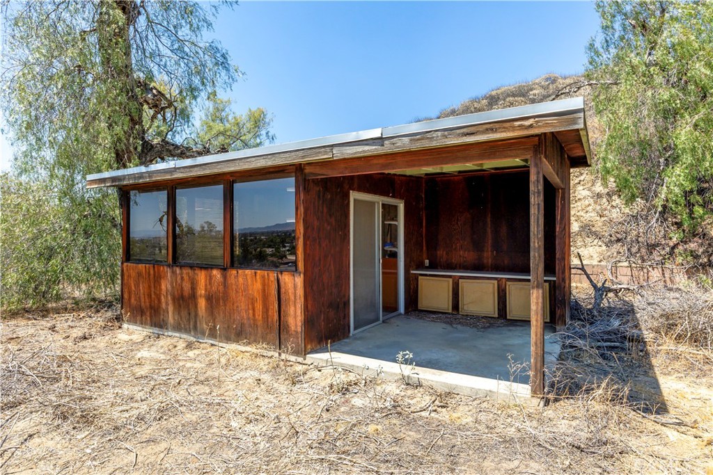 955 Park Avenue Property Photo 43