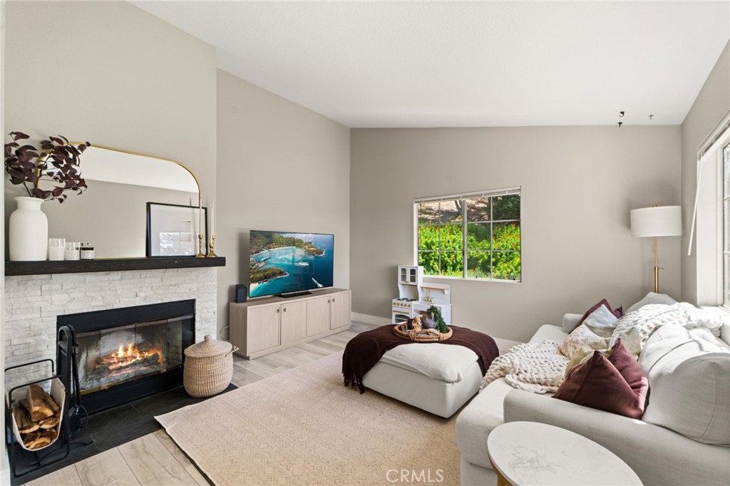 21256 Camelia Property Photo 7