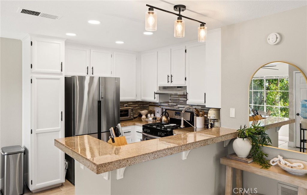 21256 Camelia Property Photo 16