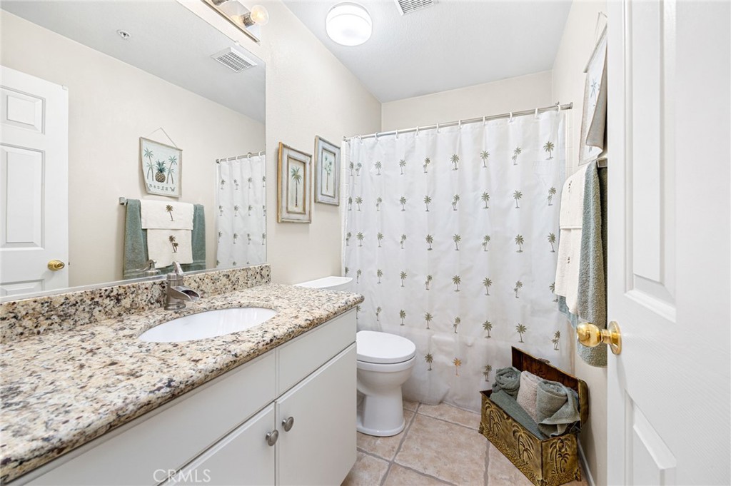 33433 Emerson Way B Property Photo 26