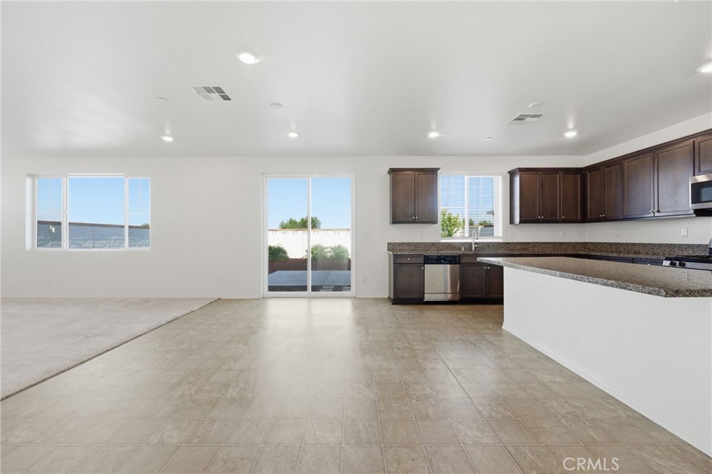 30896 Wild Berry Property Photo 13