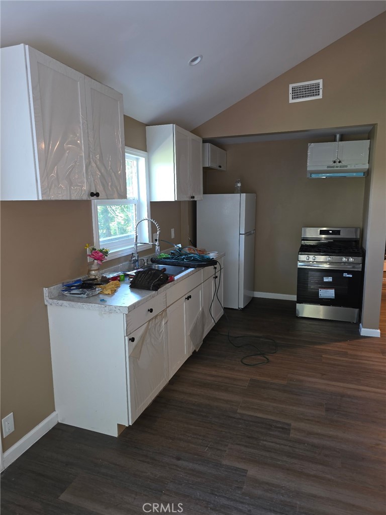 979 Venus Way Property Photo 12