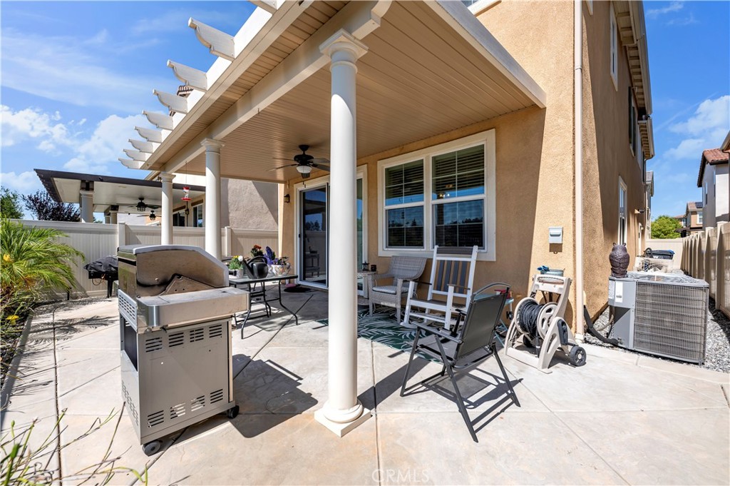 40042 Calle Real Property Photo 32