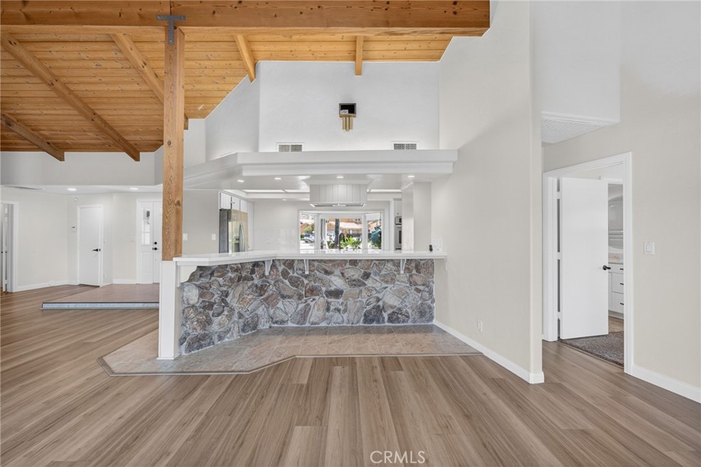 30199 Windward Drive Property Photo 17