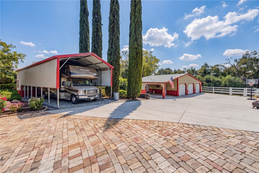 9312 Avenida Altura Bella Property Photo 7