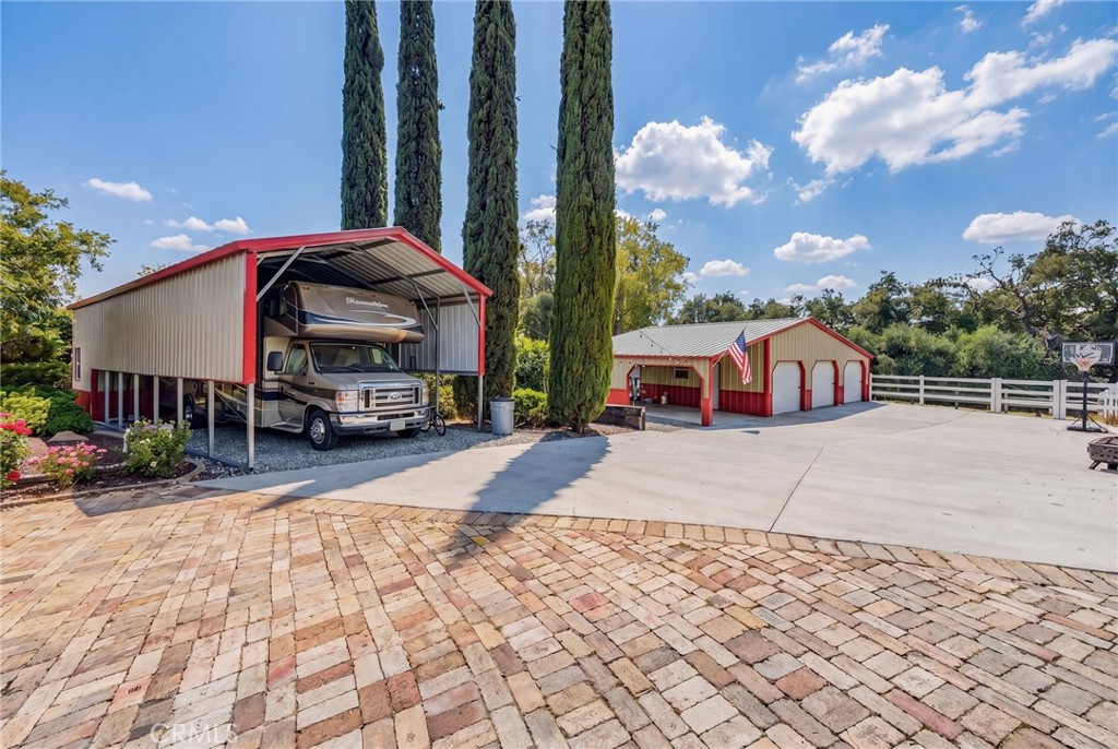 9312 Avenida Altura Bella Property Photo 7