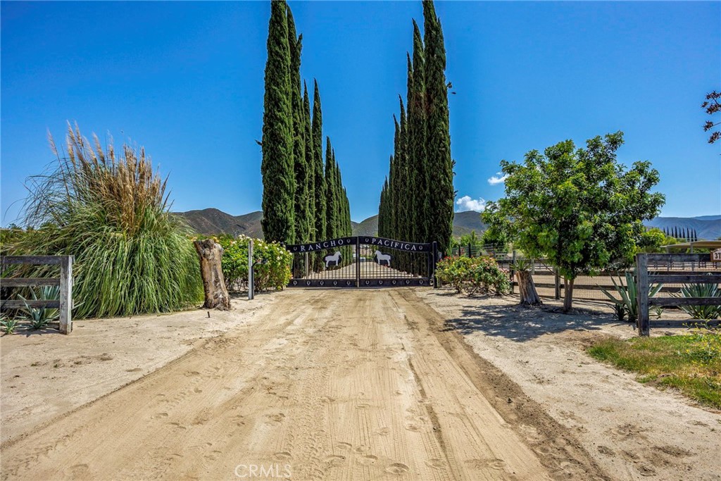 37055 De Portola Rd Property Photo 5