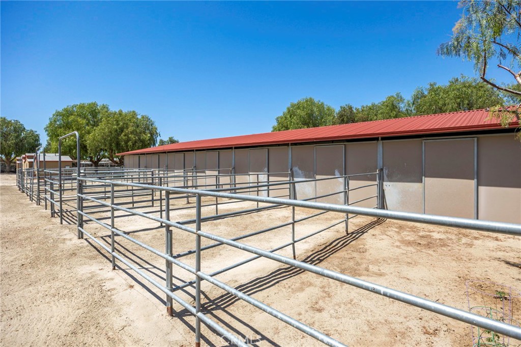 37055 De Portola Rd Property Photo 16