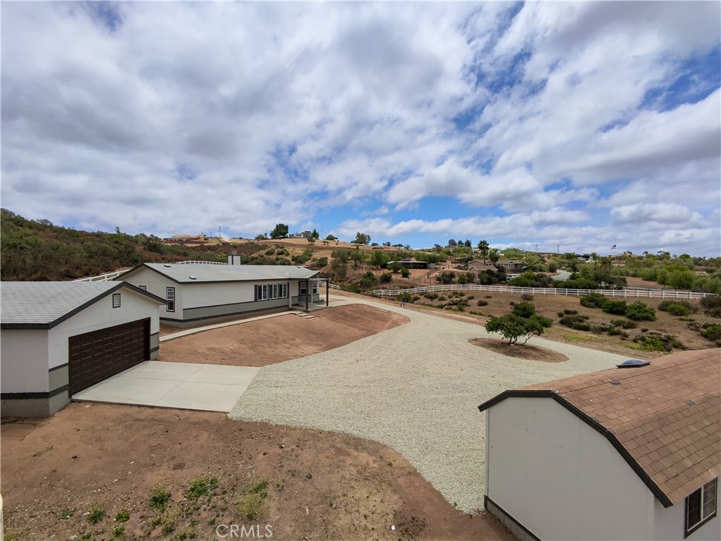 40705 Calle Vecina Property Photo 5