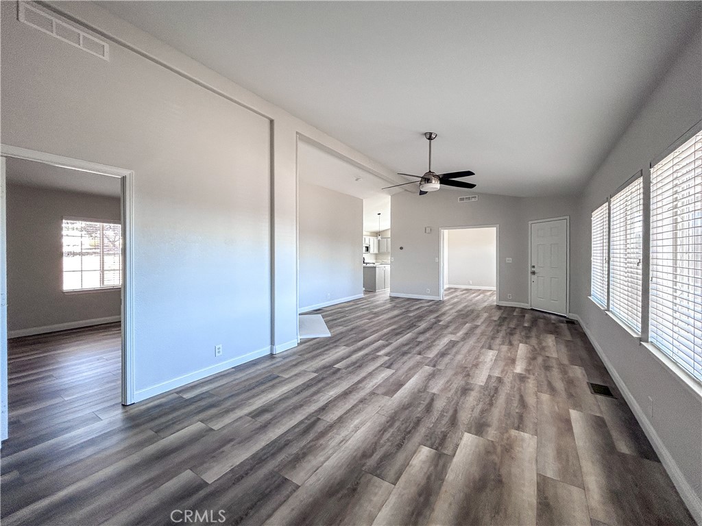 40705 Calle Vecina Property Photo 22
