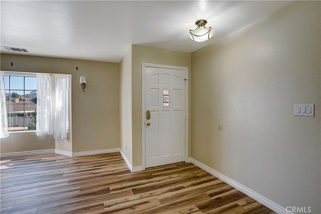 22196 Hoofbeat Way Property Photo 4