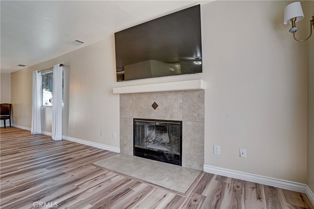 22196 Hoofbeat Way Property Photo 6