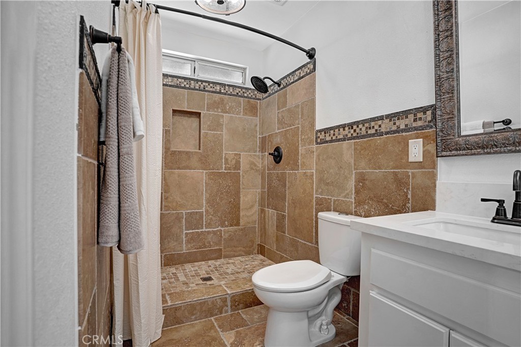 22196 Hoofbeat Way Property Photo 23