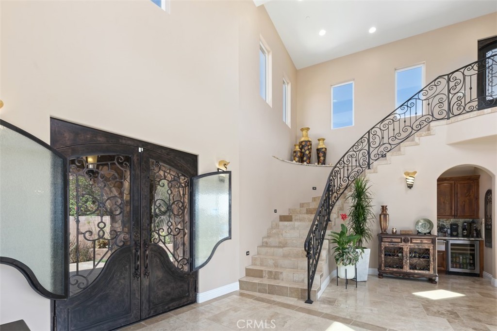 21128 Via Los Laureles Property Photo 14