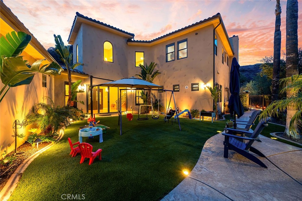 21128 Via Los Laureles Property Photo 35