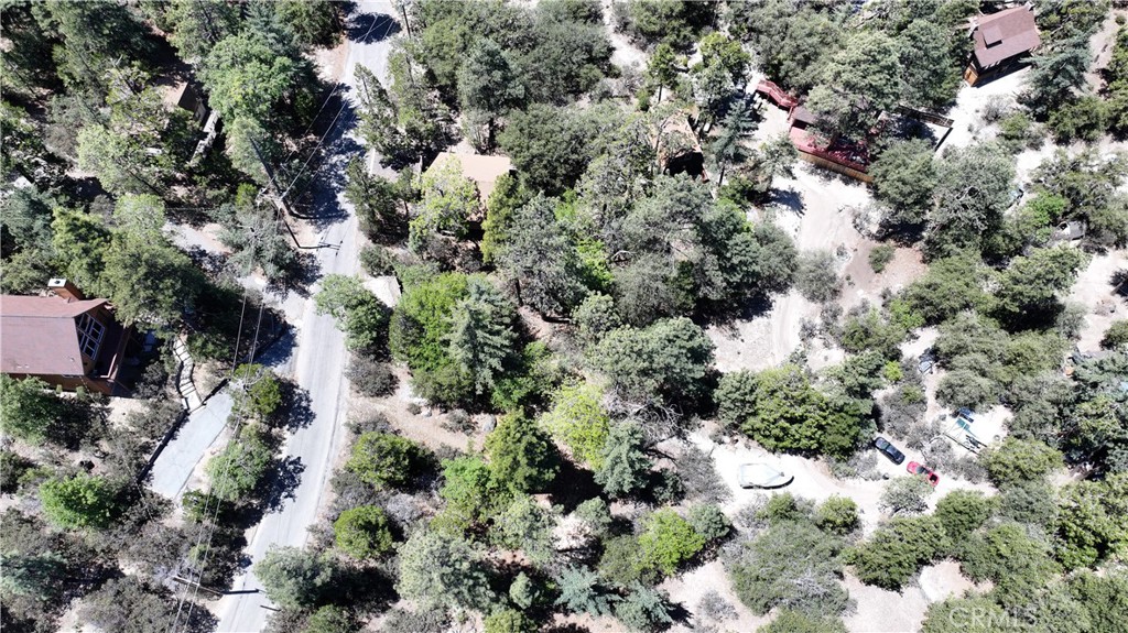 8 Big Rock Drive Property Photo 5