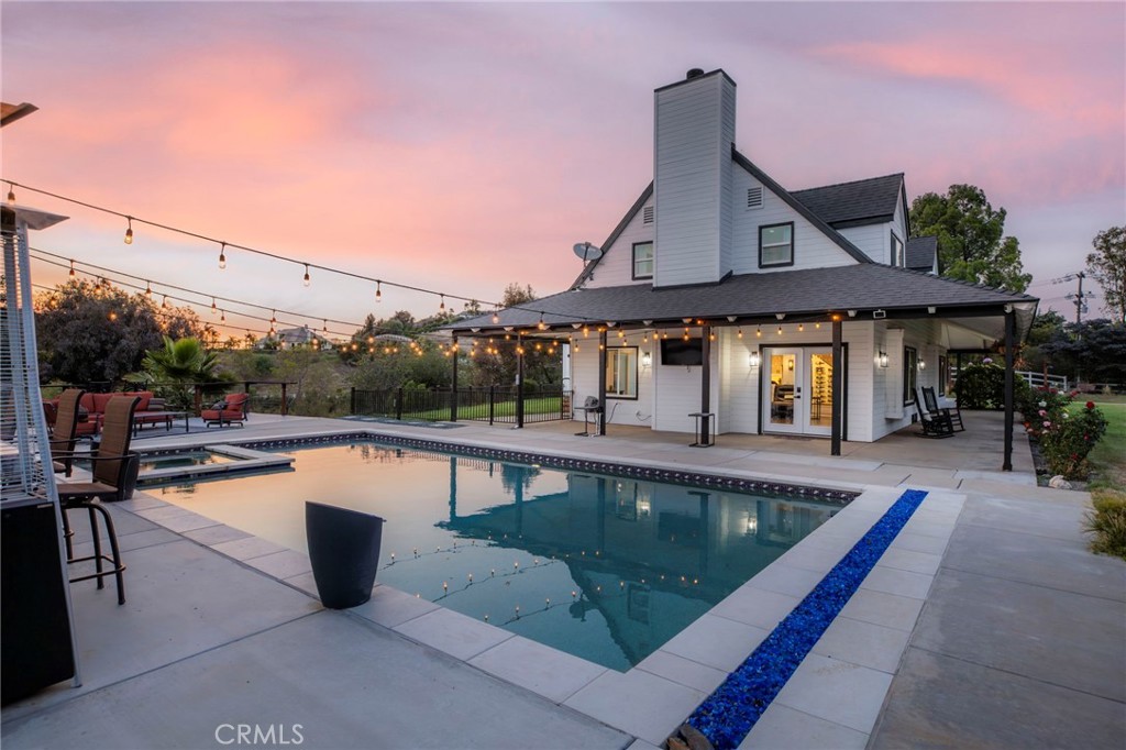 42525 Calle Capistrano Property Photo 4