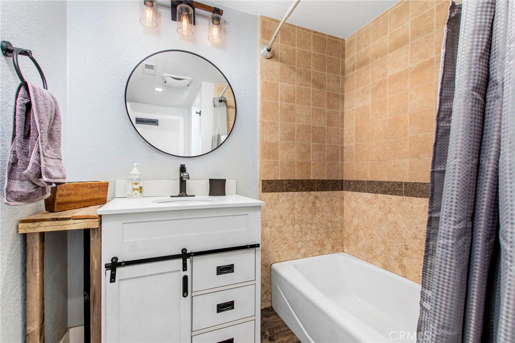 42525 Calle Capistrano Property Photo 25