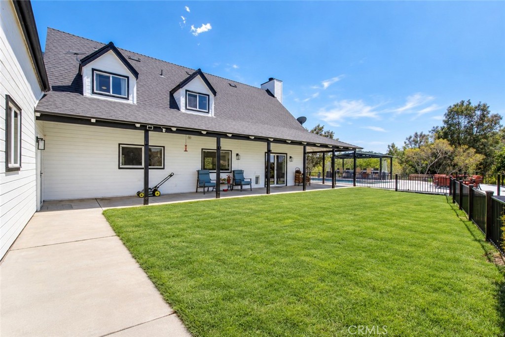 42525 Calle Capistrano Property Photo 43