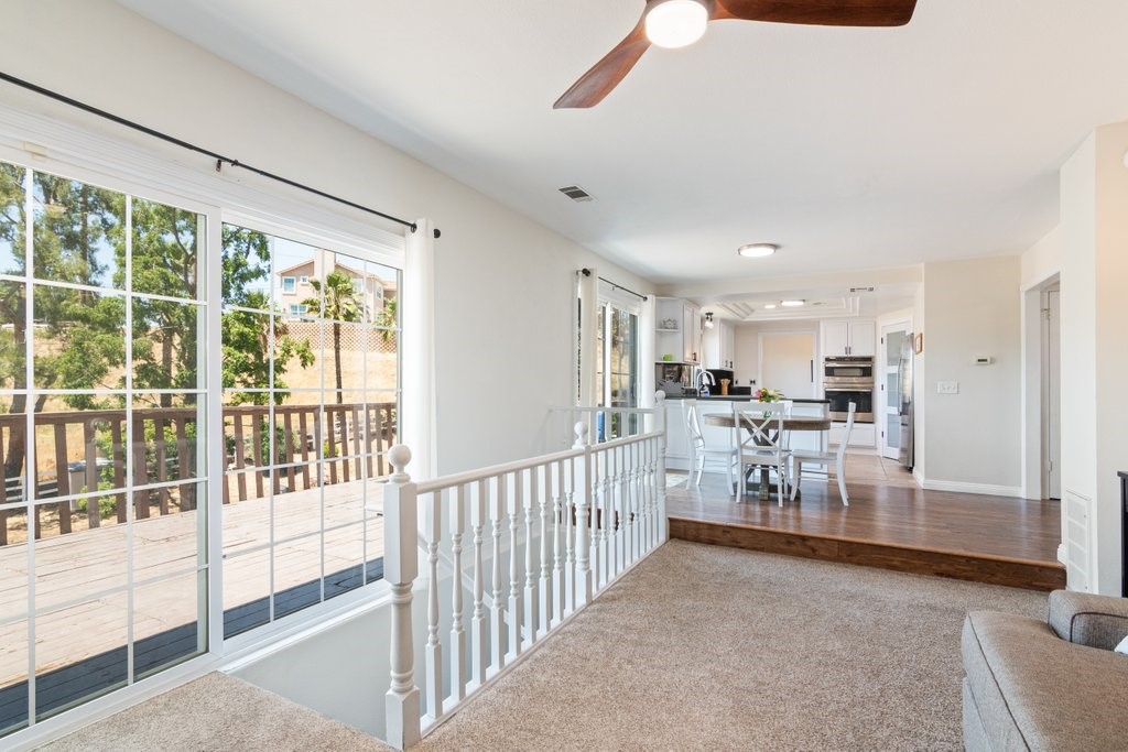 40575 Calle Fiesta Property Photo 13