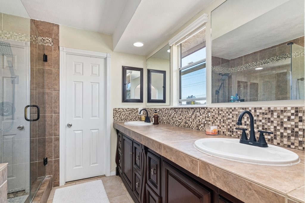 40575 Calle Fiesta Property Photo 17