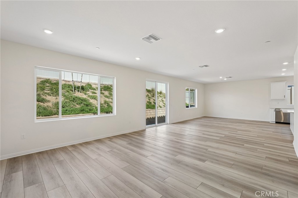1333 Horned Owl Street Property Photo 6