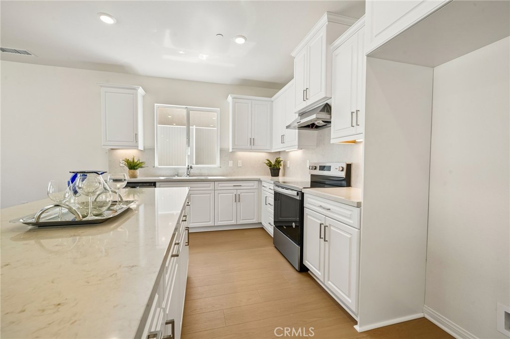 12837 Olympus Circle Property Photo 18
